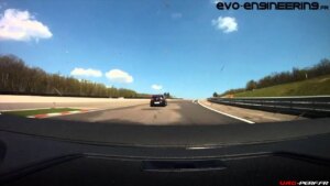 Lire la suite à propos de l’article Une Vidéo de la célèbre Golf 5 Gti Ed30 préparée par Evo et Jd