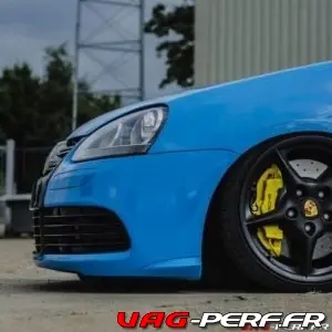 Lire la suite à propos de l’article Une vidéo de la MAGNIFIQUE Golf 5 R32 de JC Asiat Nem