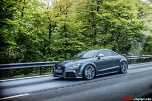 Lire la suite à propos de l’article SZ-Performance s’attaque à une Audi TTRS et lui installe un TTE500