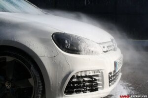 Lire la suite à propos de l’article Detailling d’une Golf MK6 Stage II+ APR chez Sublimdetailing
