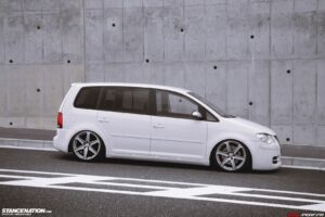 Lire la suite à propos de l’article Volkswagen Touran2 (1T) – Désactiver l’essuie-glace arrière lors de la marche arrière