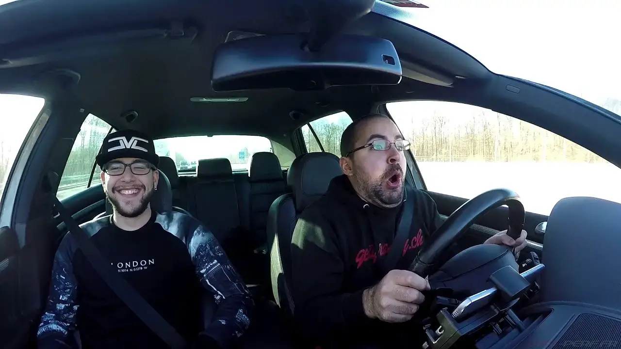 Lire la suite à propos de l’article Alva-Cars Teaser : Ed en VW Golf MK5 R32!