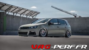Lire la suite à propos de l’article 🚗💨✨La VW Golf 6R de Jack : AirLift & Recaro 📸