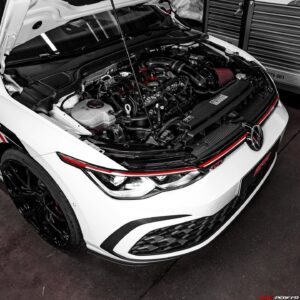 Lire la suite à propos de l’article APR ont réceptionné leur VW GOLF 8 Gti 2.0 TSI EA888 GEN4 pour le développement !