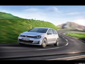 Lire la suite à propos de l’article Volkswagen Golf GTI 2014
