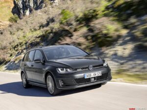 Lire la suite à propos de l’article Volkswagen Golf 7 GTD Variant 2015