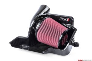 Lire la suite à propos de l’article APR Open Carbon Fiber Intake – 1.8T/2.0T EA888 Gen 3 MQB – APR – CI100040